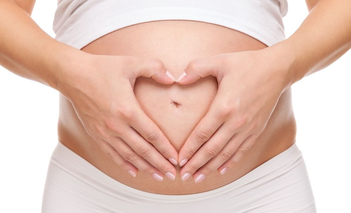 Vitamíny a minerály vhodné v těhotenství, kyselina listová, železo, vápník, vitamín D, jód a omega-3