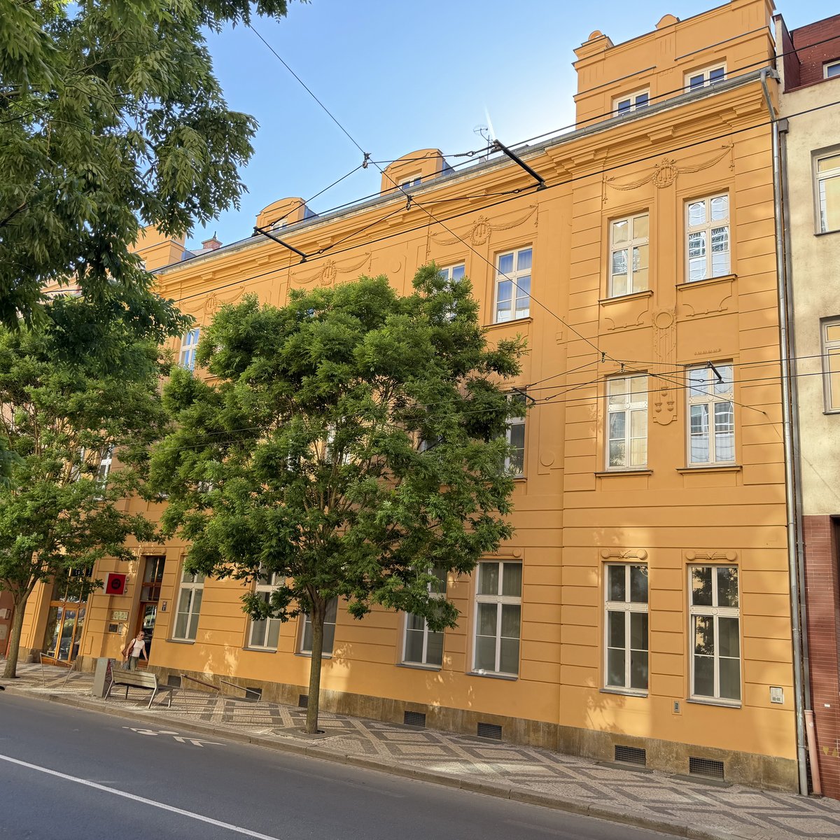 Výrobní provozovna Mujvit v Hradci Králové